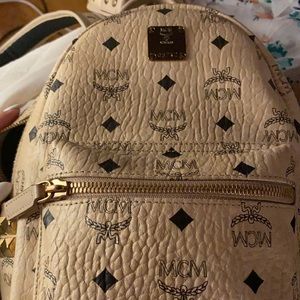 MCM authentic mini backpack used 2x w dust bag !